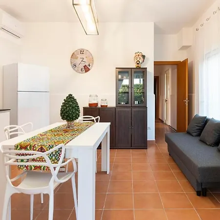 Bombana Apartment